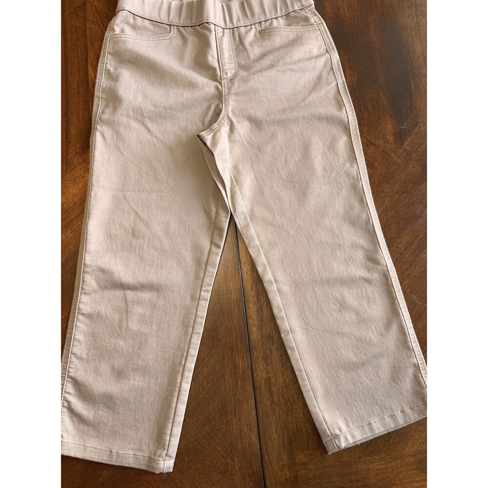 Women's Intro ❤️  Love The Fit Stretch Taupe Capris Petite Size 4P